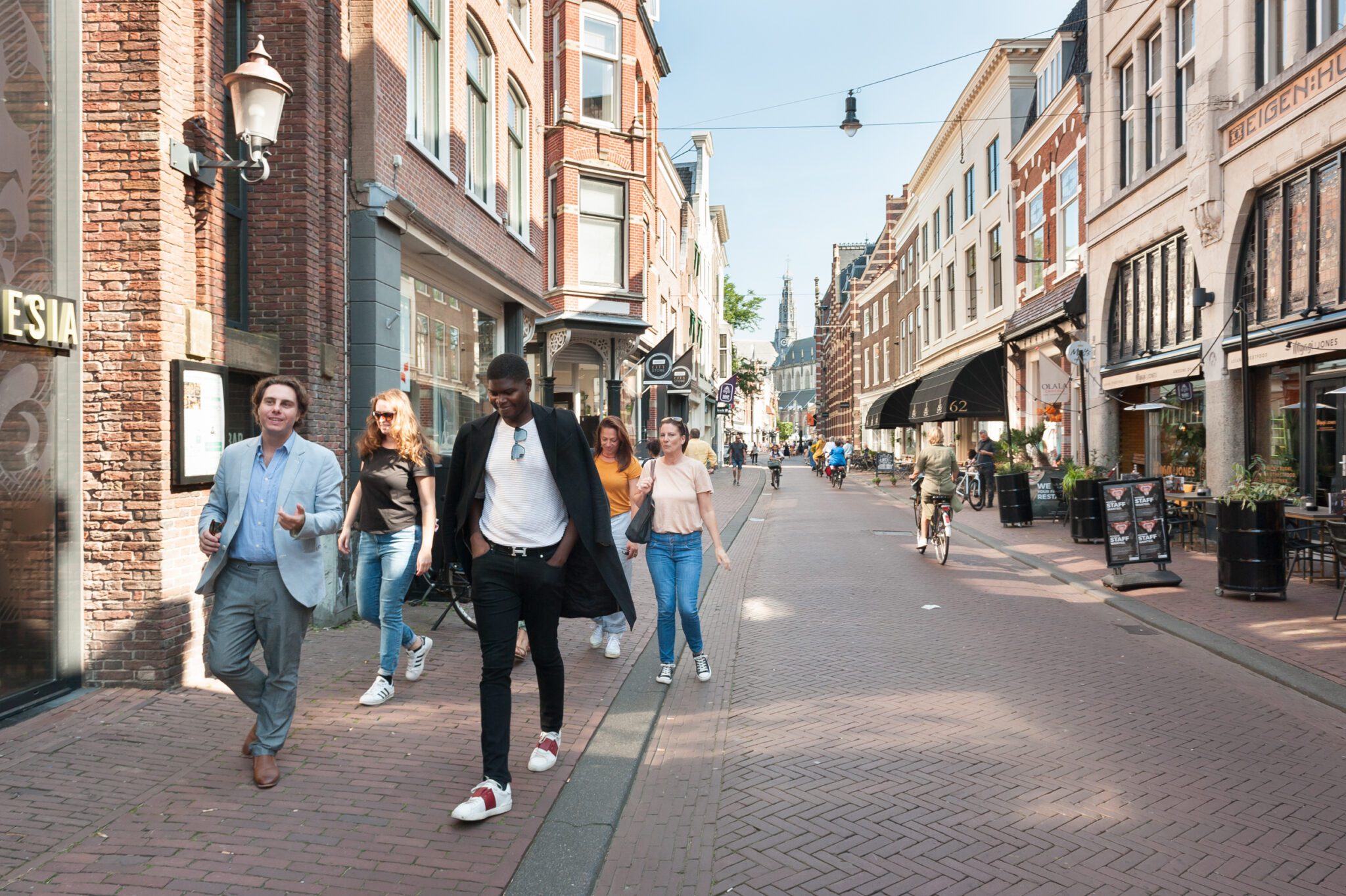 Connect and support your local heroes! Haarlem Food Experiences