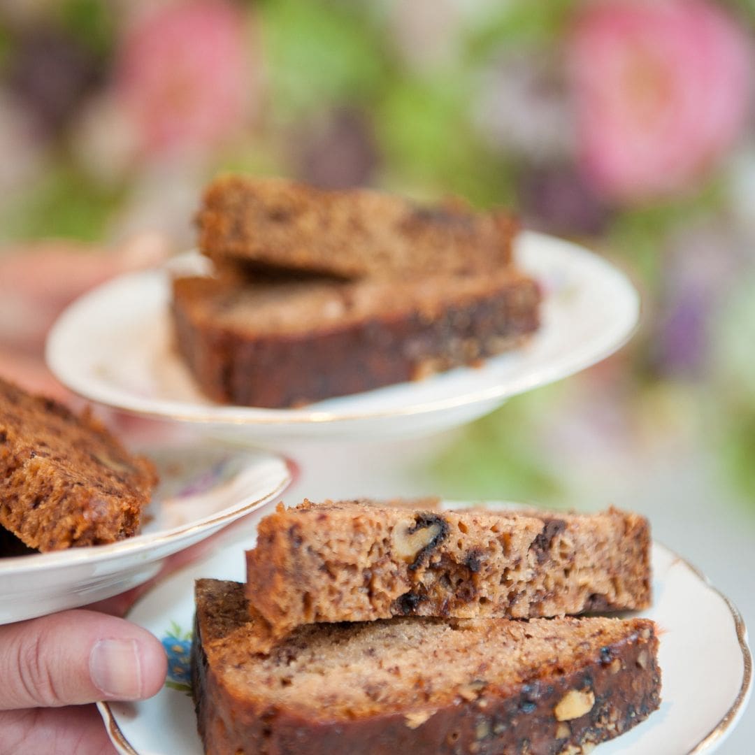 Sweet banana bread by a local entrepreneur, taste it yourself on the food tour in Haarlem